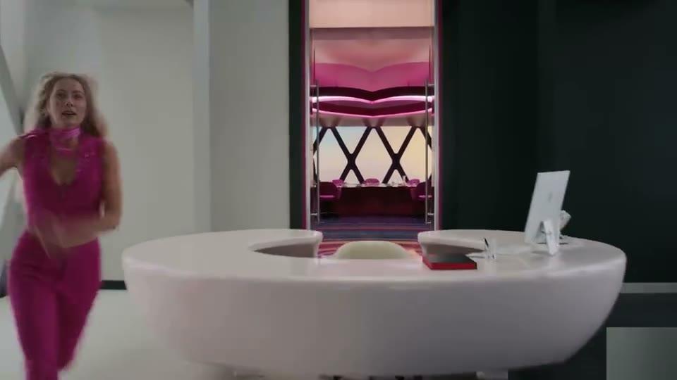 Life in technicolour